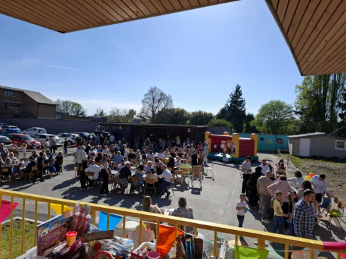 2025-04-Fancy-Fair-01