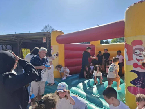 2025-04-Fancy-Fair-09