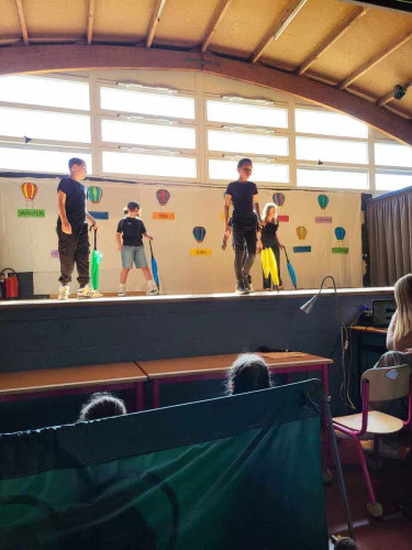 2025-04-Fancy-Fair-15