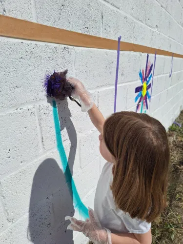 2025-05-Notre-mur-prend-vie-010