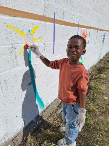 2025-05-Notre-mur-prend-vie-014