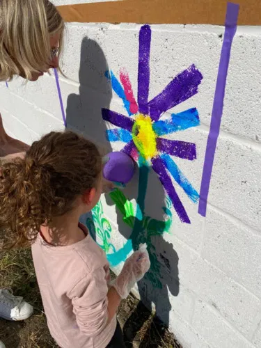 2025-05-Notre-mur-prend-vie-017