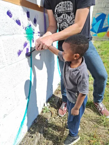 2025-05-Notre-mur-prend-vie-022