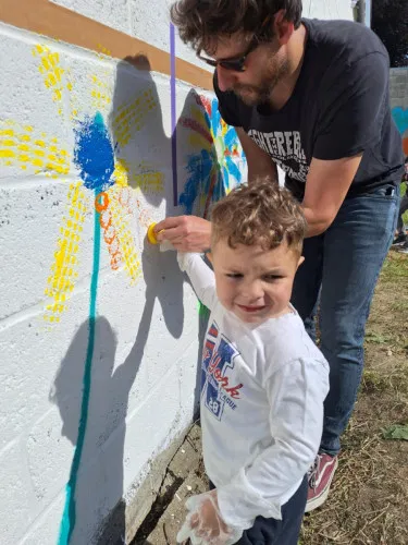 2025-05-Notre-mur-prend-vie-024