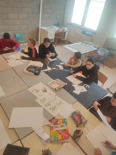 2025-05-Notre-mur-prend-vie-025